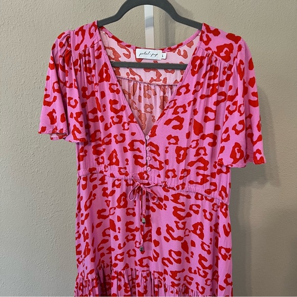 Petal and Pup Kelda Dress in red leopard Size Large - Picture 2 of 4
